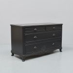 1164 1477 CHEST OF DRAWERS